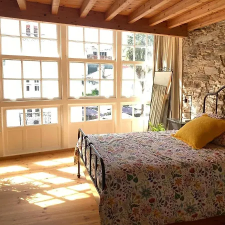 Casa Historica De Piedra En El Camino De Santiago Дом отдыха Пуэнтедеуме