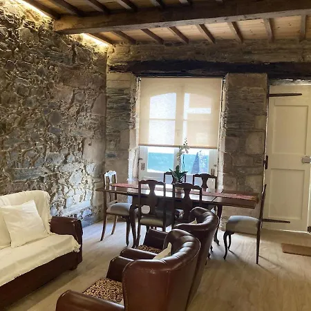 Casa Historica De Piedra En El Camino De Santiago Дом отдыха *